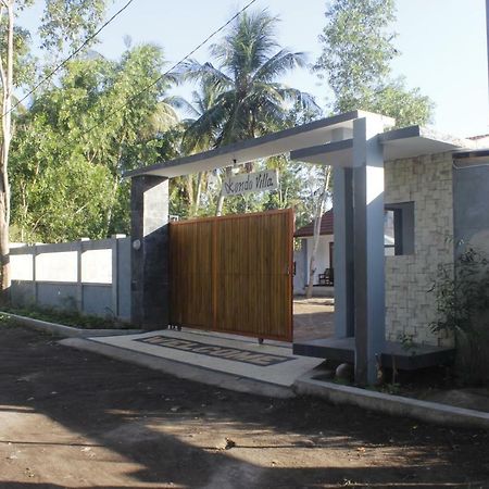 Kondo Villa Labuhan Pandan Екстериор снимка