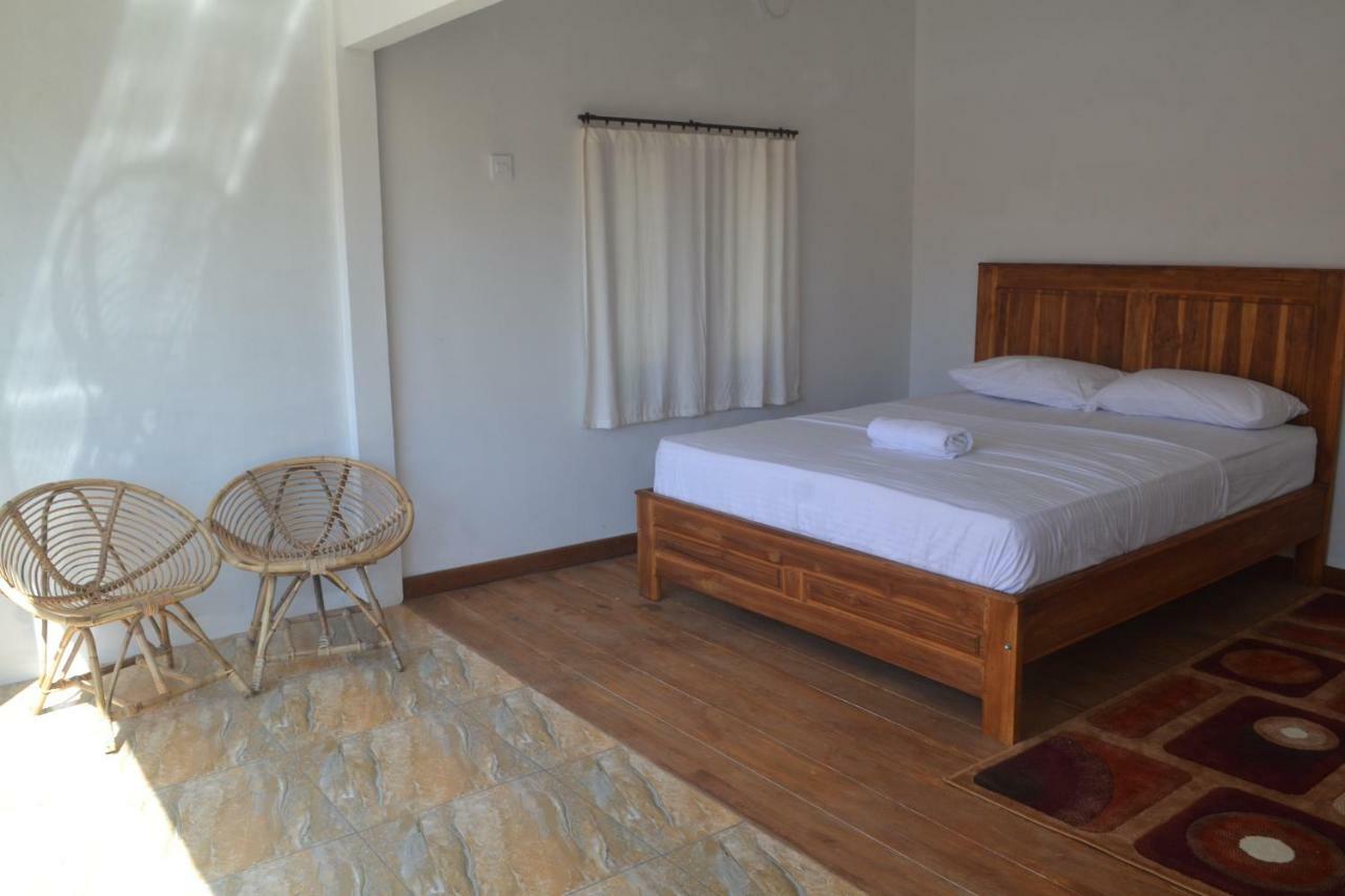Kondo Villa Labuhan Pandan Екстериор снимка