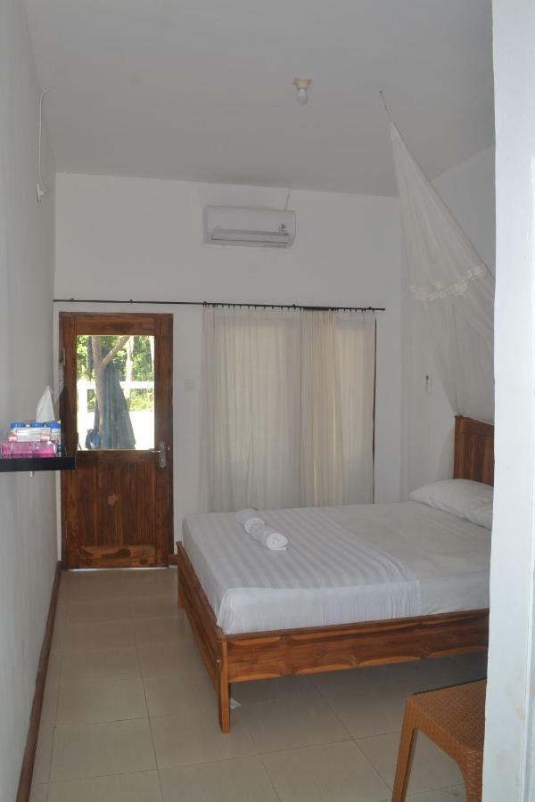 Kondo Villa Labuhan Pandan Екстериор снимка