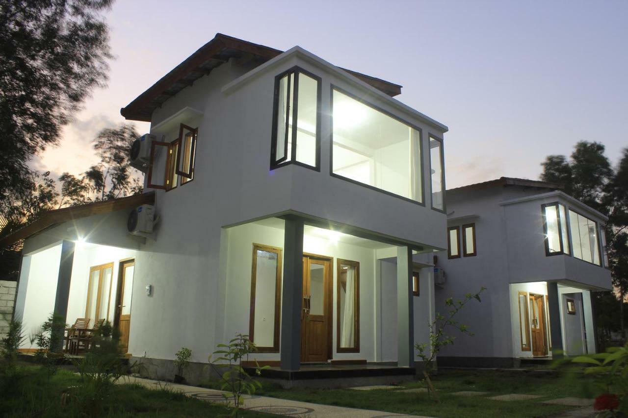 Kondo Villa Labuhan Pandan Екстериор снимка